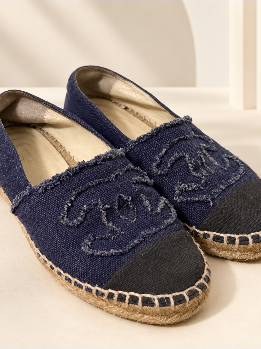 Authentic CHANEL Navy Canvas CC Cap Toe Espadrilles Size 37 US 7